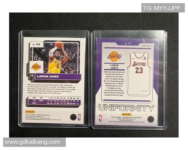 20元一包足球球星卡开包即送限量版稀有卡片，快来收藏！