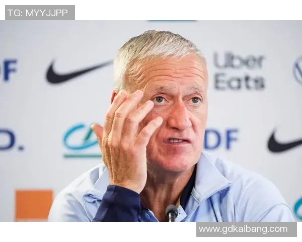 法国足球队球星是否已经退役分析及未来发展趋势探讨